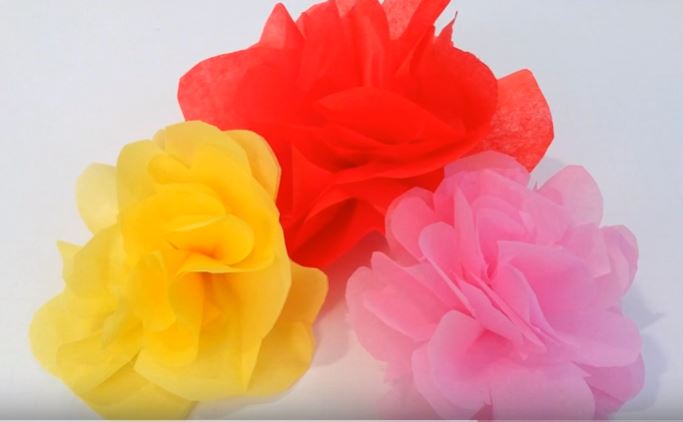 3 Ways to Make Tissue Paper Flowers